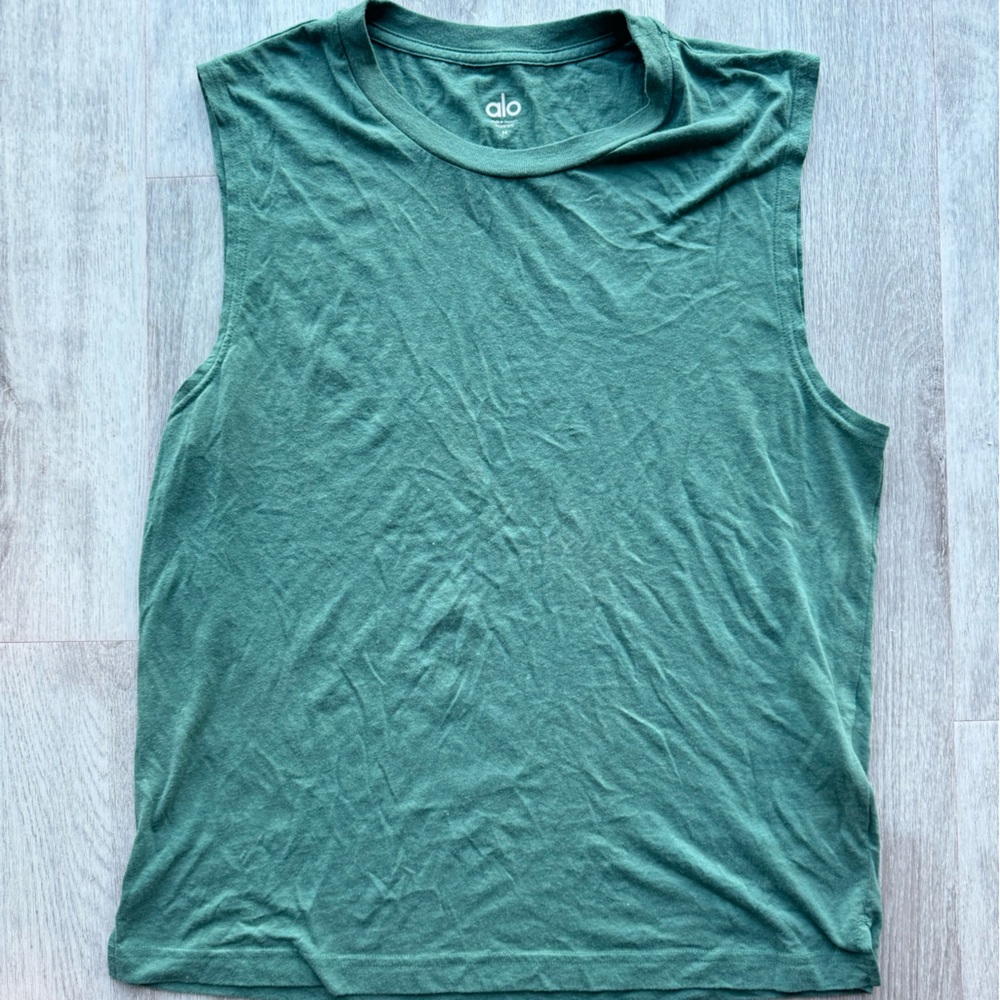 Alo men’s tank